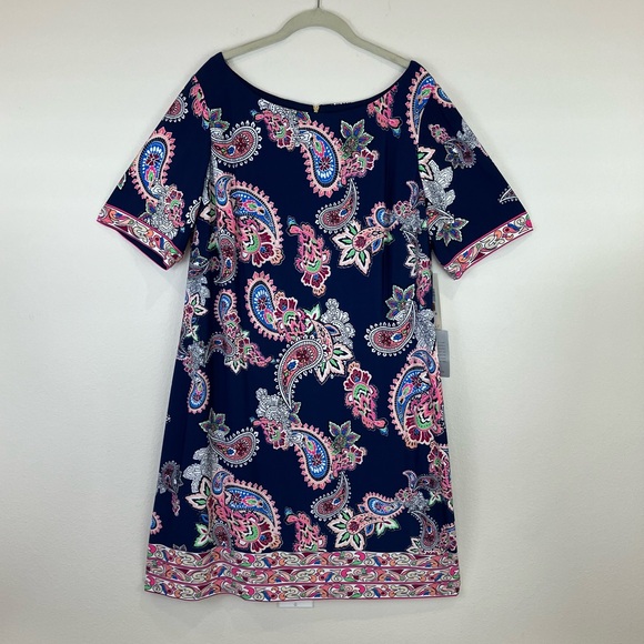 Eliza J Paisley Shift Dress - Picture 1 of 6